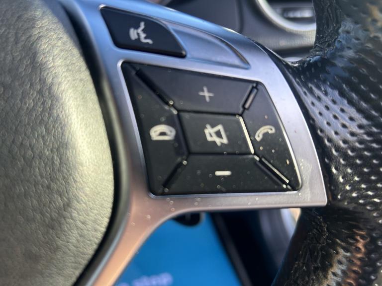 MERCEDES-BENZ C CLASS 1.6 C180 AMG Sport Edition 2015