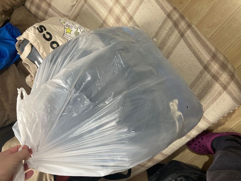 Bag of men’s clothing medium/large/XL job lot 