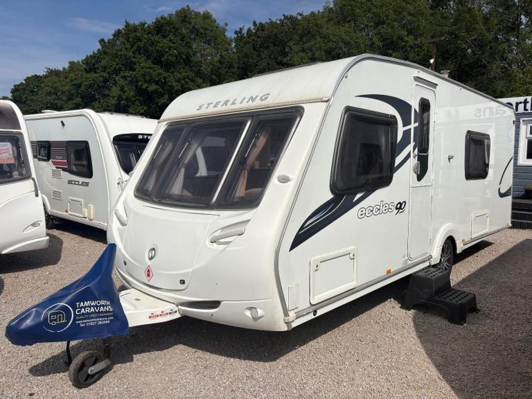 STRRLING ECCLES RUBY - FIXED BED CARAVAN WITH END WASHROOM AND MOTORMOVER
