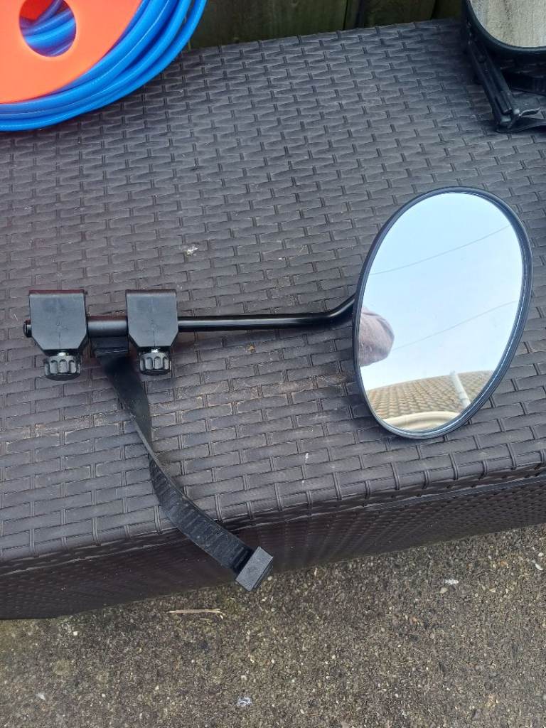 Single caravan mirror