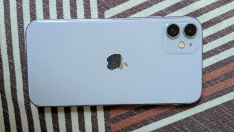Apple iPhone 11 (Purple) – Good Condition