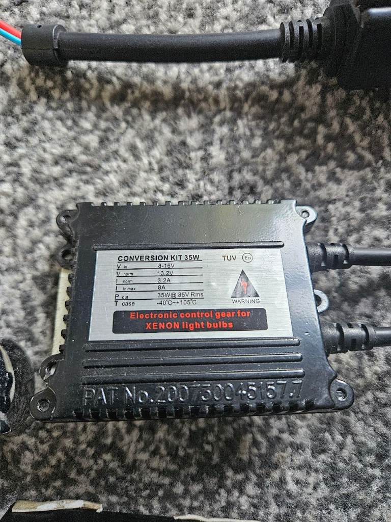  Xenon headlight conversion .