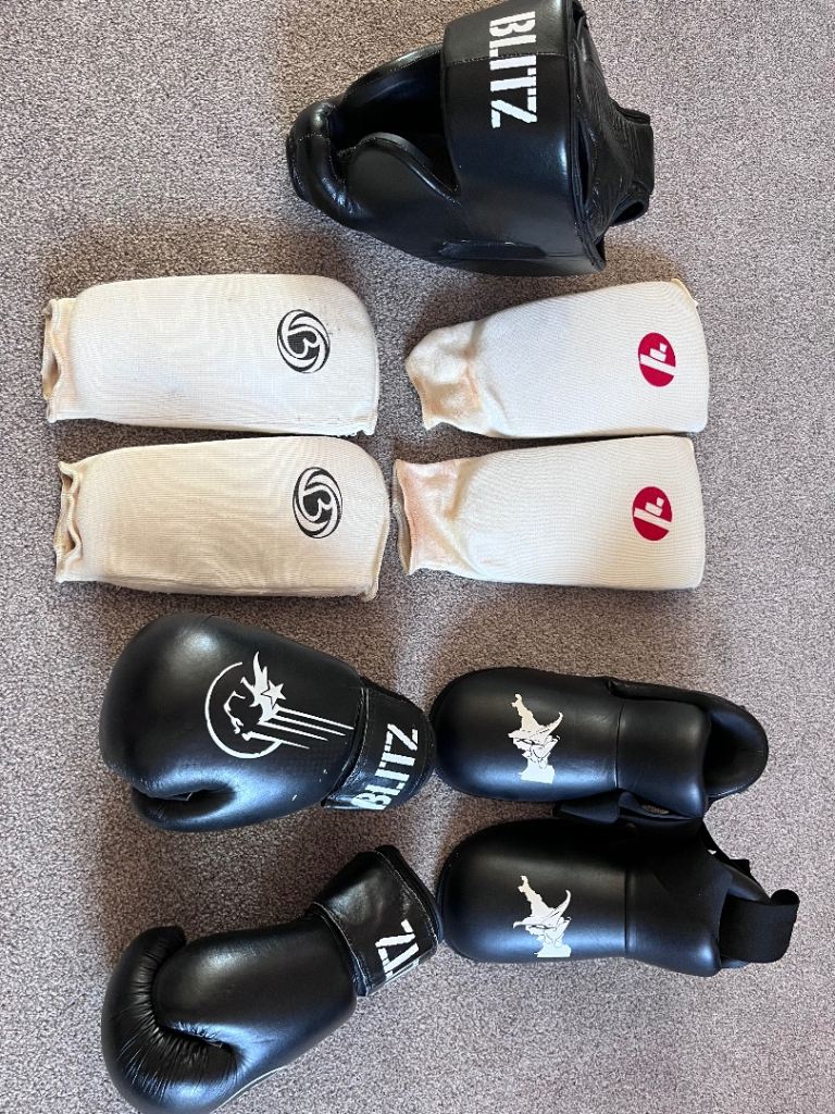 Kick Boxing/Martial Arts Gear Set - Adult