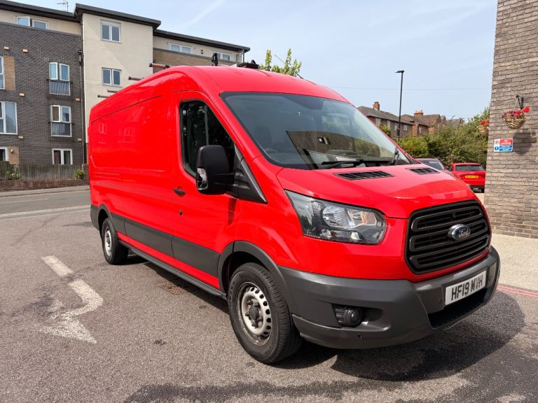 FORD TRANSIT 350 TDCI (130) L2/H2 NO VAT, ULEZ COMPLIANT