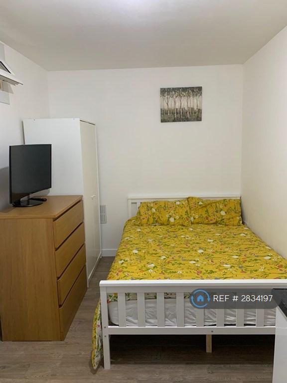 Studio flat in Dartford, Dartford, DA1 (#2834197)