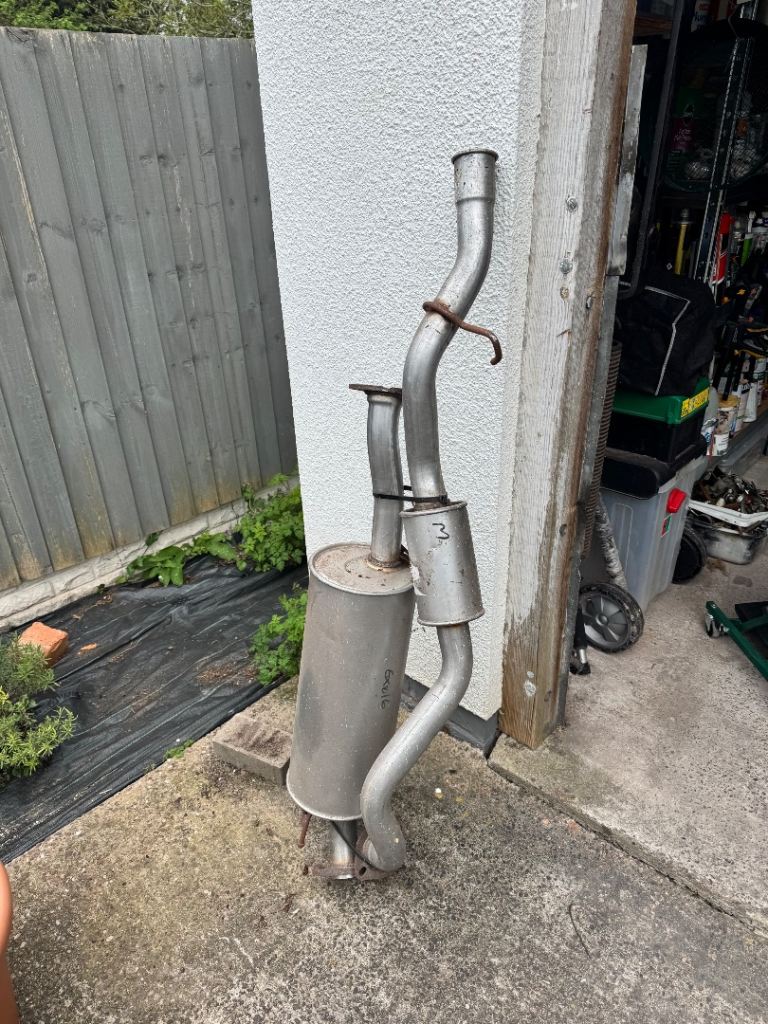 Hilux surf exhaust