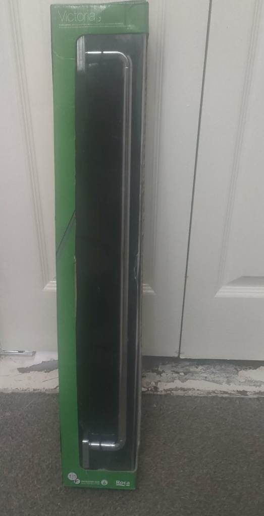 Bathroom Towel Rail Chrome 600mm Brand New