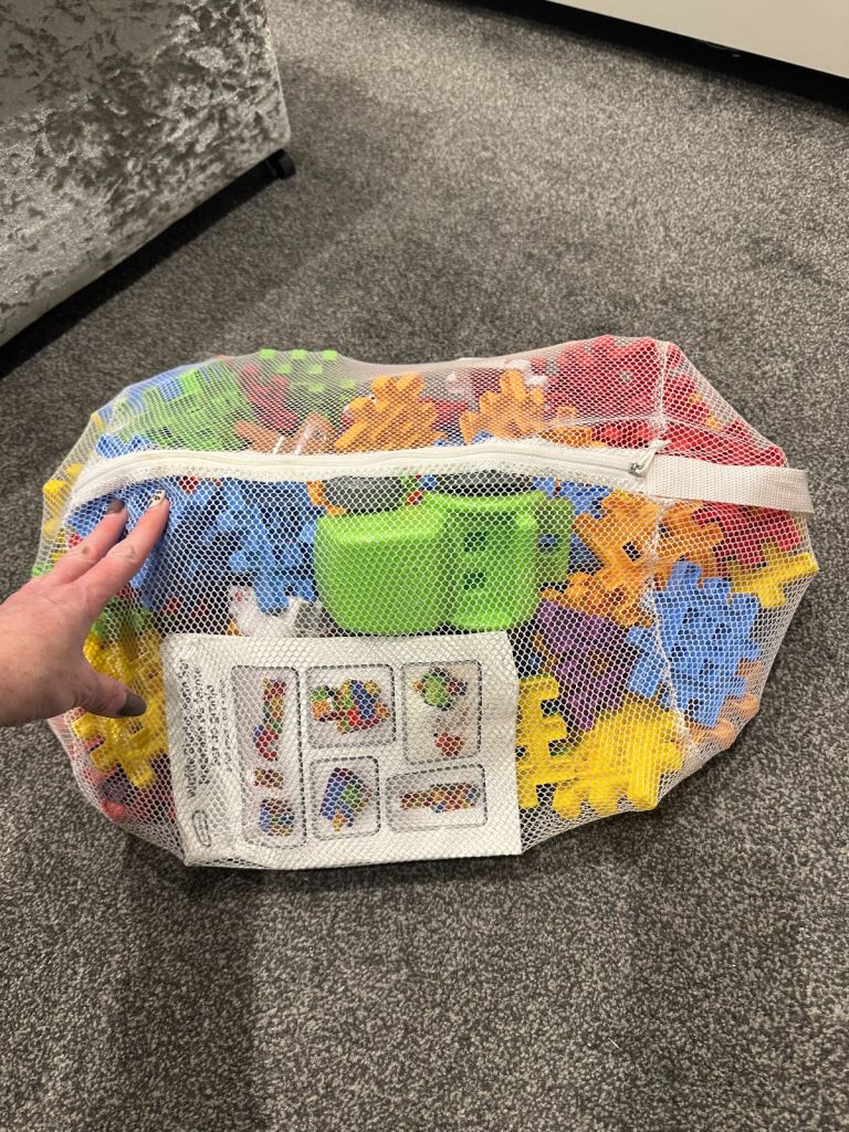 Little Tikes waffle blocks farm set