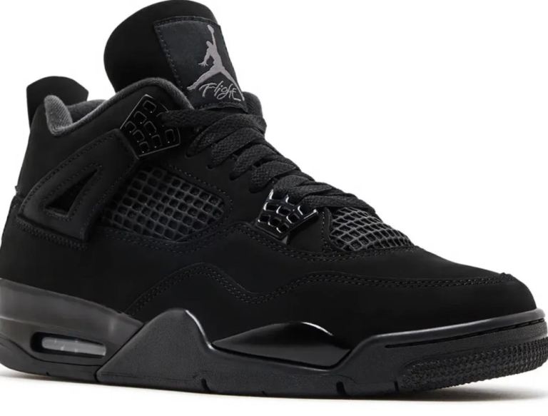 Nike Air Jordan 4 Black Cat Trainers - worn once 