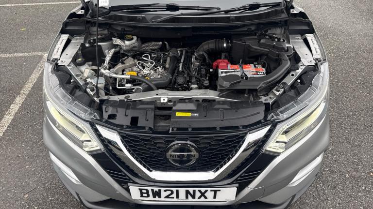 2021 Nissan Qashqai 1.3 DiG-T N-Motion 5dr Petrol Hatchback Hatchback Petrol Manual