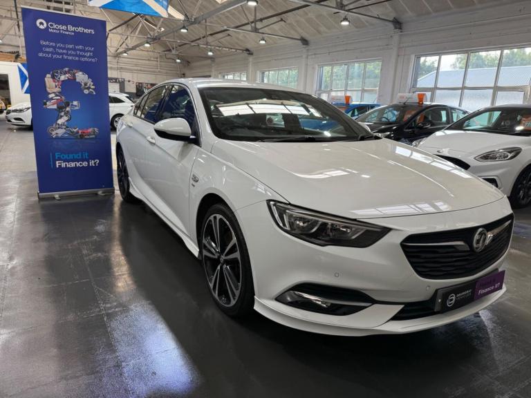2018 Vauxhall Insignia 2.0 Turbo D BlueInjection SRi VX Line Nav Grand Sport Euro 6 (s/s) 5dr HAT...