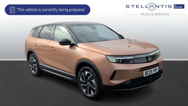 2025 Vauxhall Grandland 1.2 Ultimate SUV 5dr Petrol Hybrid e-DCT Euro 6 (s/s) (145 ps) SUV Hybrid...