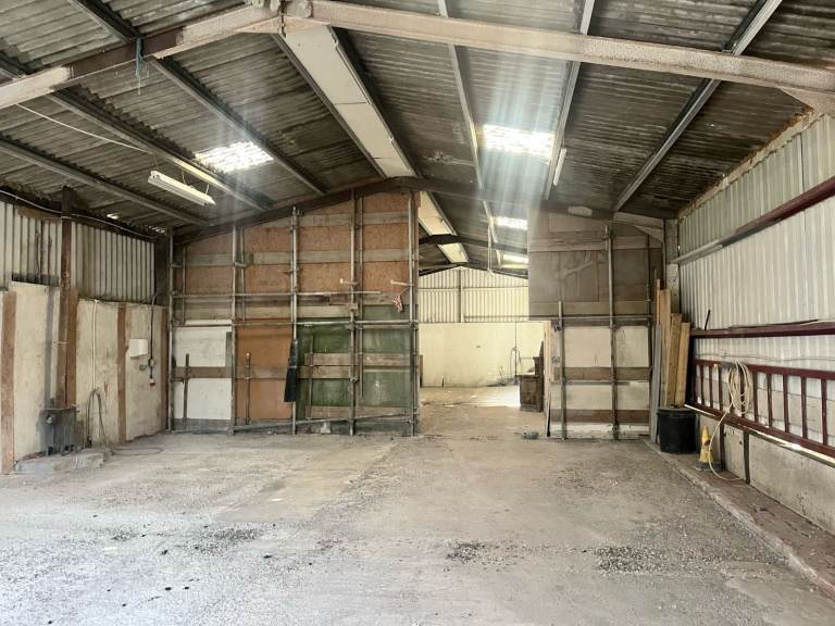 Units For Let - Epsom, Reigate Road