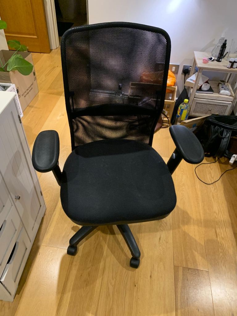 Free office chair must go by tomorrow evening