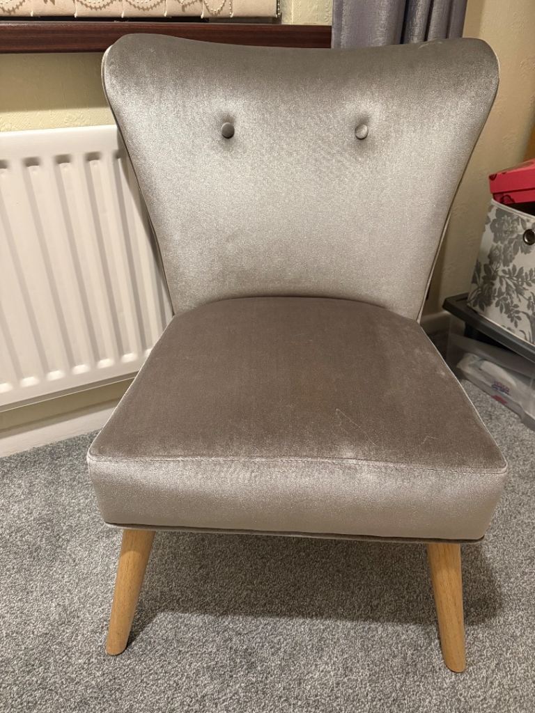Bedroom Silver Grey Velvet Chair 