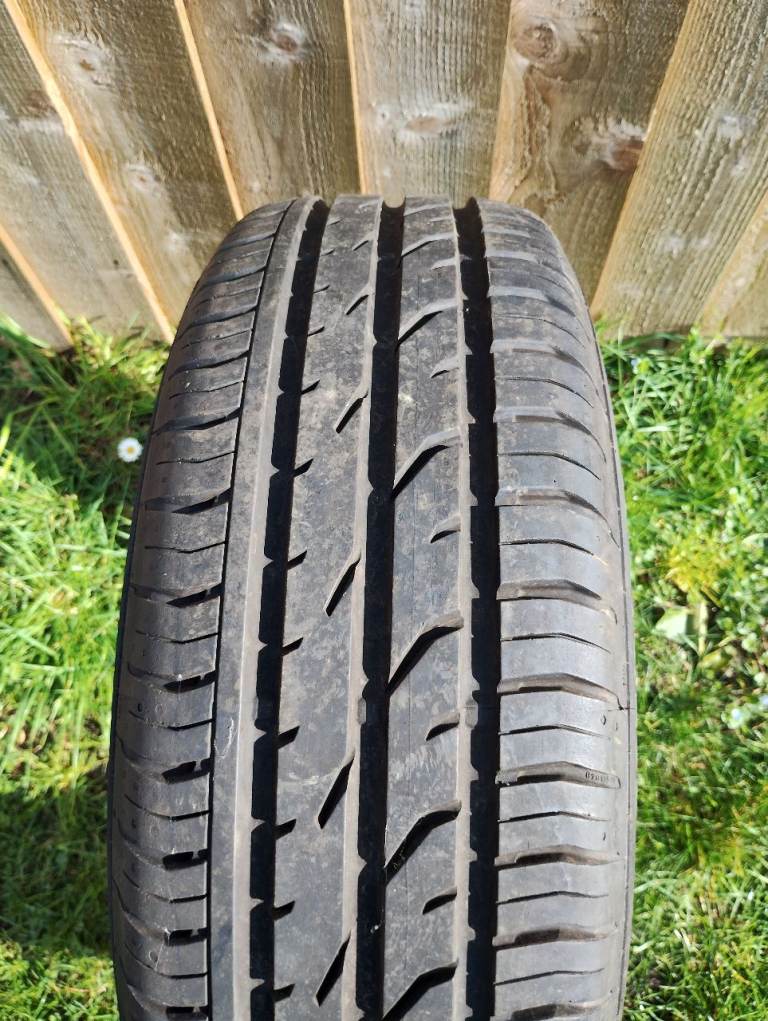 Continental 205/60 R. 16 Tyre