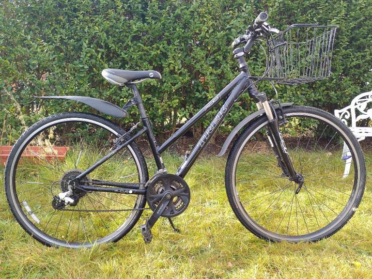 Hybrid Ladies Bicycle. Trek 7100 Perfect Working Order. 21 speeds.