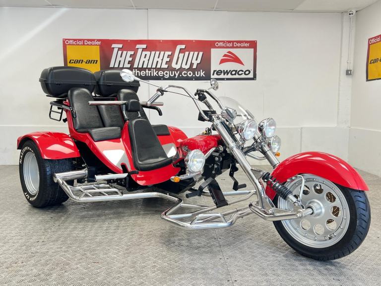 Boom Family Trike 1600i 3 Seater 