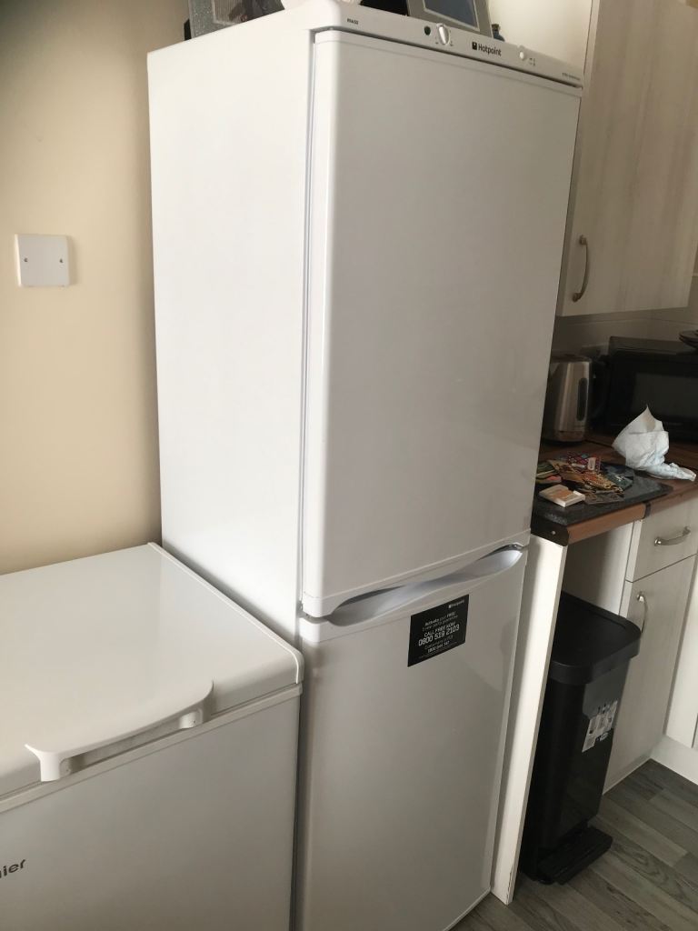 White Fridge Freezer - Good Condition