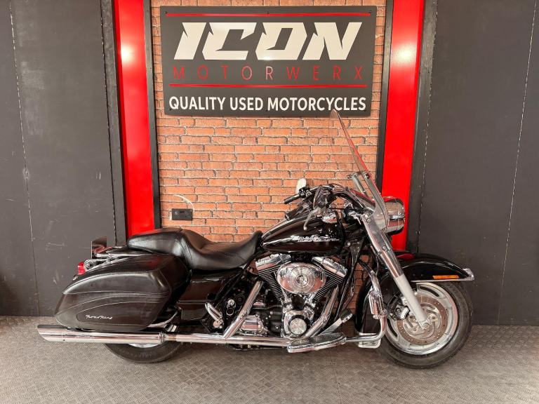 2005 Harley Davidson FLHRSI Road King Custom 5880 MILES CLEAN EXAMPLE