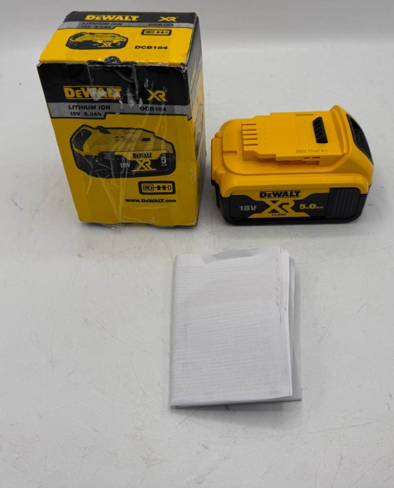Genuine DEWALT DCB184 2020 18v 5.0Ah Li-Ion XR Slide Battery BNIB