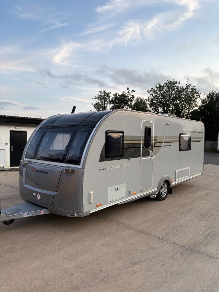 2019 adria adora 5 birth 
