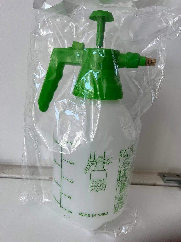 Garden Pressure Sprayer Portable Hand Pump Chemical Weed Spray Bottle Pre Wash