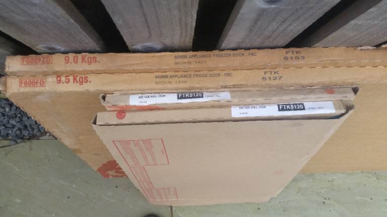 Howdens kitchen doors