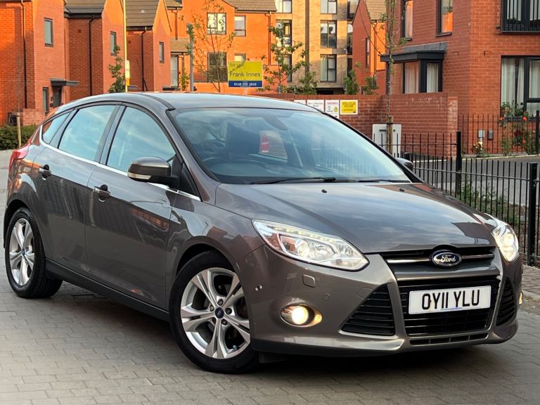 Ford, FOCUS, Hatchback, 2011, Manual, 1560 (cc), 5 doors
