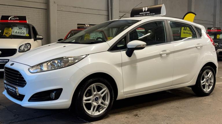 FORD FIESTA 1.0 T EcoBoost Zetec White 5dr LOW TAX+LOW MILES+10 STAMPS 2013