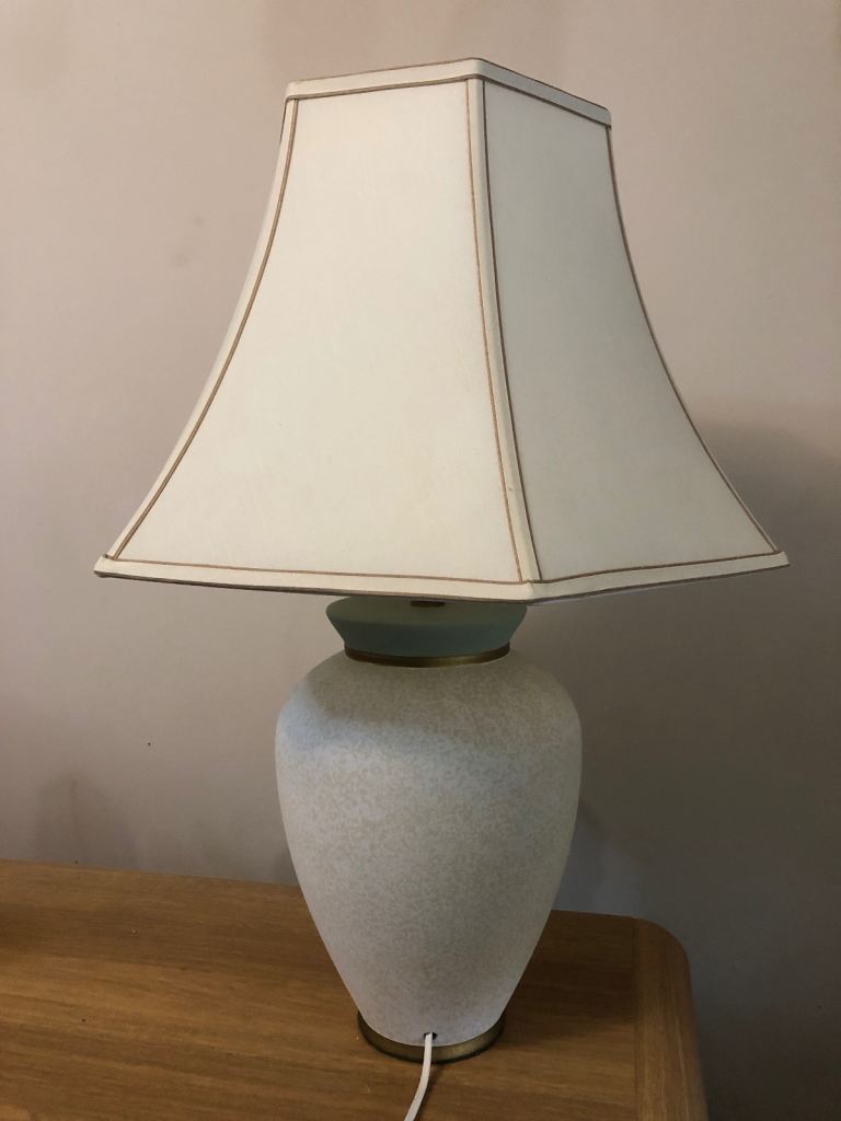 Bed side table lamp 