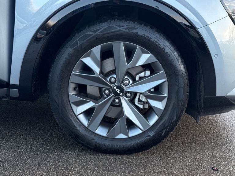 2025 Kia Sportage 1.6T GDi 207 HEV GT-Line S 5dr Auto AWD SUV PETROL/ELECTRIC Automatic