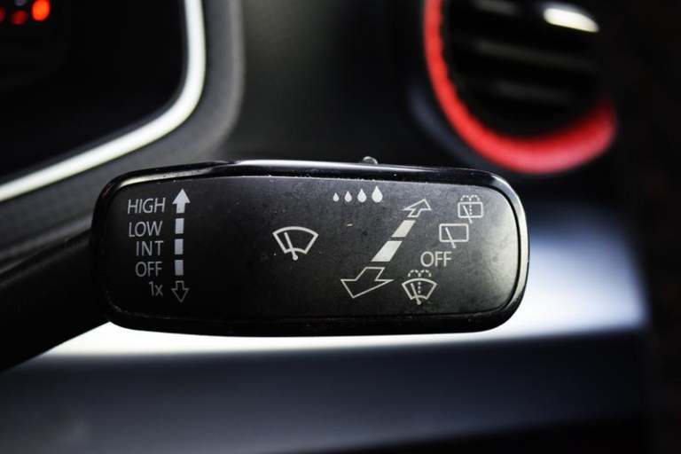 2023 SEAT Arona 1.0 TSI FR Sport SUV 5dr Petrol DSG Euro 6 (s/s) (110 ps) Automatic Hatchback Pet...