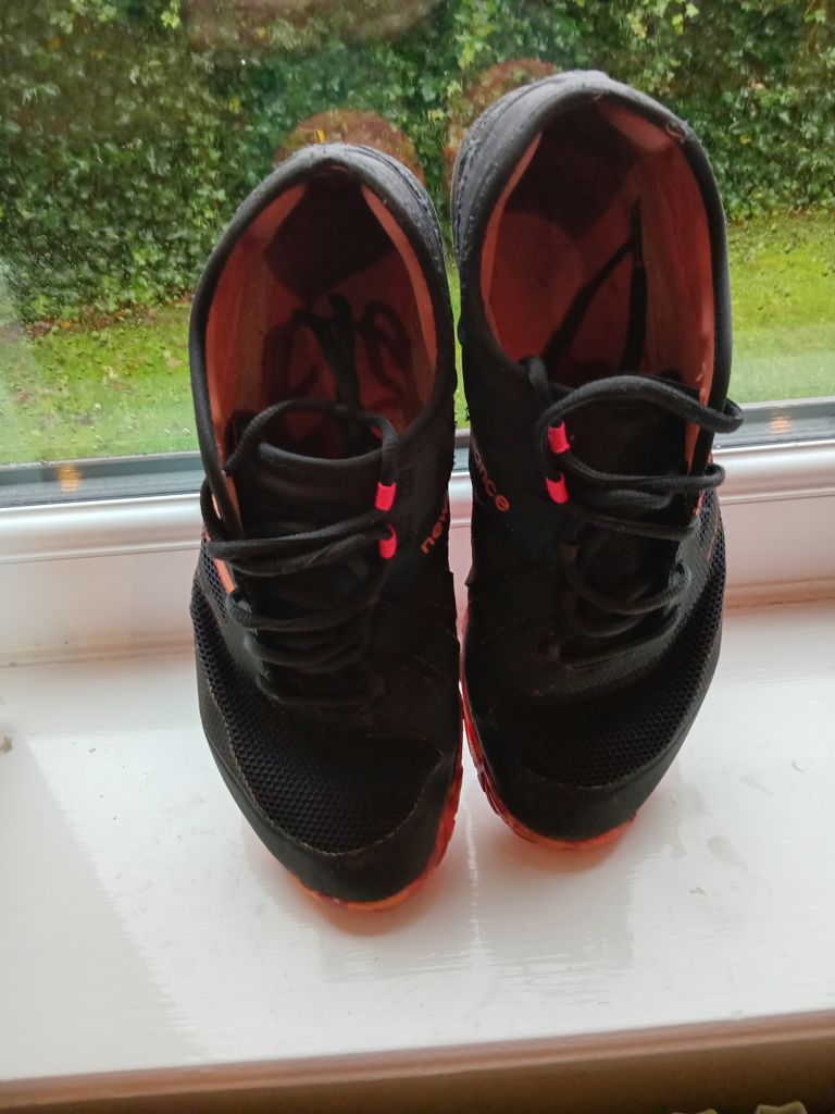 New Balance minimus trainers 