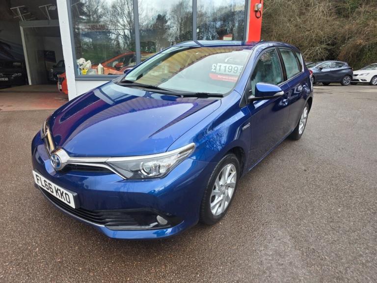 2016 Toyota Auris VVT-I ICON Hatchback Petrol/Ele Automatic