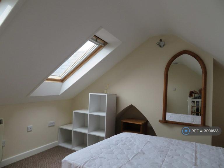 1 bedroom in Bell Cottages, Tonbridge, TN11 (#3001638)