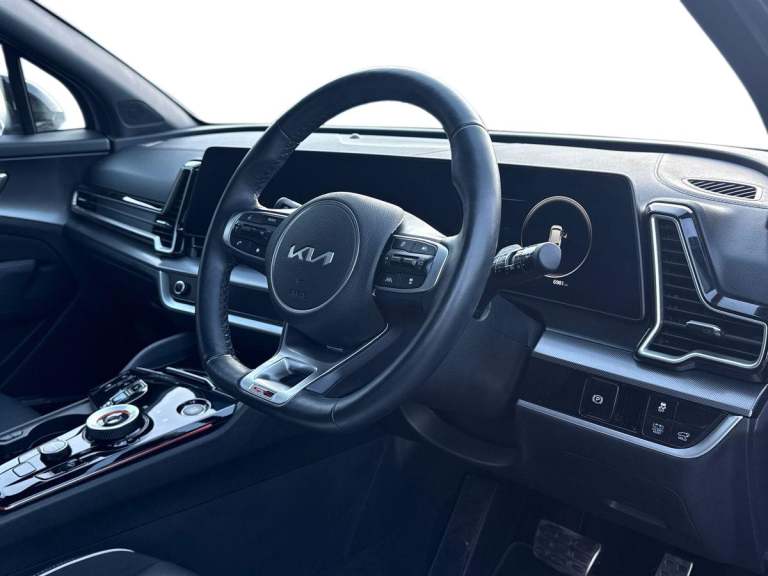 2025 Kia Sportage 1.6T GDi 207 HEV GT-Line S 5dr Auto AWD SUV PETROL/ELECTRIC Automatic