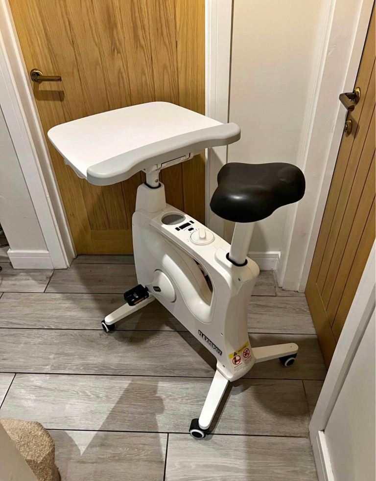 Cycle desk exercise bike 