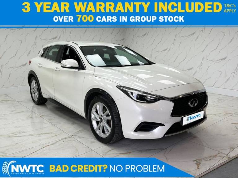 2017 Infiniti Q30 1.6T SE Hatchback 5dr Petrol Manual Euro 6 (s/s) (122 ps) F/S/H! 1 FORMER O Hat...