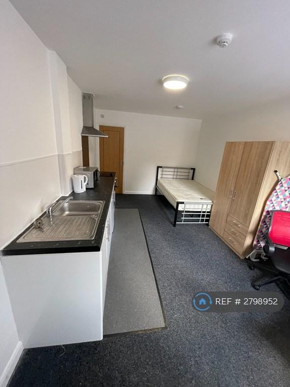 Studio flat in Forest Rise, Loughborough, LE11 (#2798952)