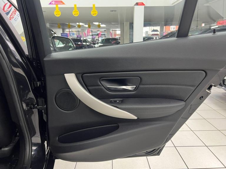  BMW 3 Series 2.0 320d ED Plus Auto Euro 6 (s/s) 4dr Diesel Automatic