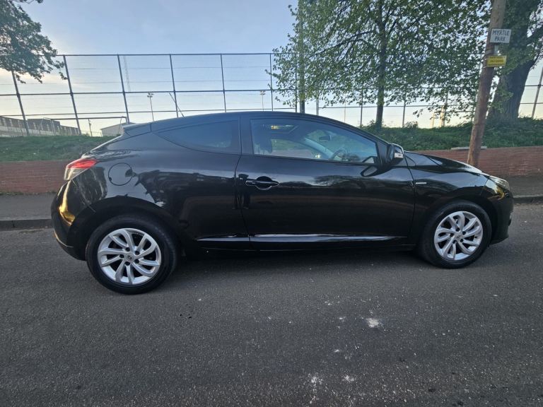 [PRICED TO SELL] Brilliant Renault, MEGANE Coupe 2016, 1.5 Diesel Long MOT