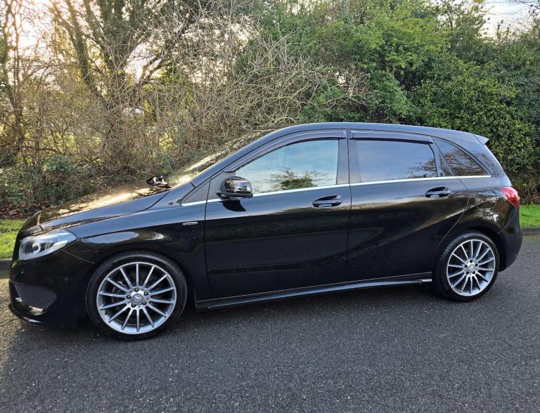 2015 Mercedes-Benz B Class B180 AMG Line Premium 5dr Hatchback Petrol Automatic