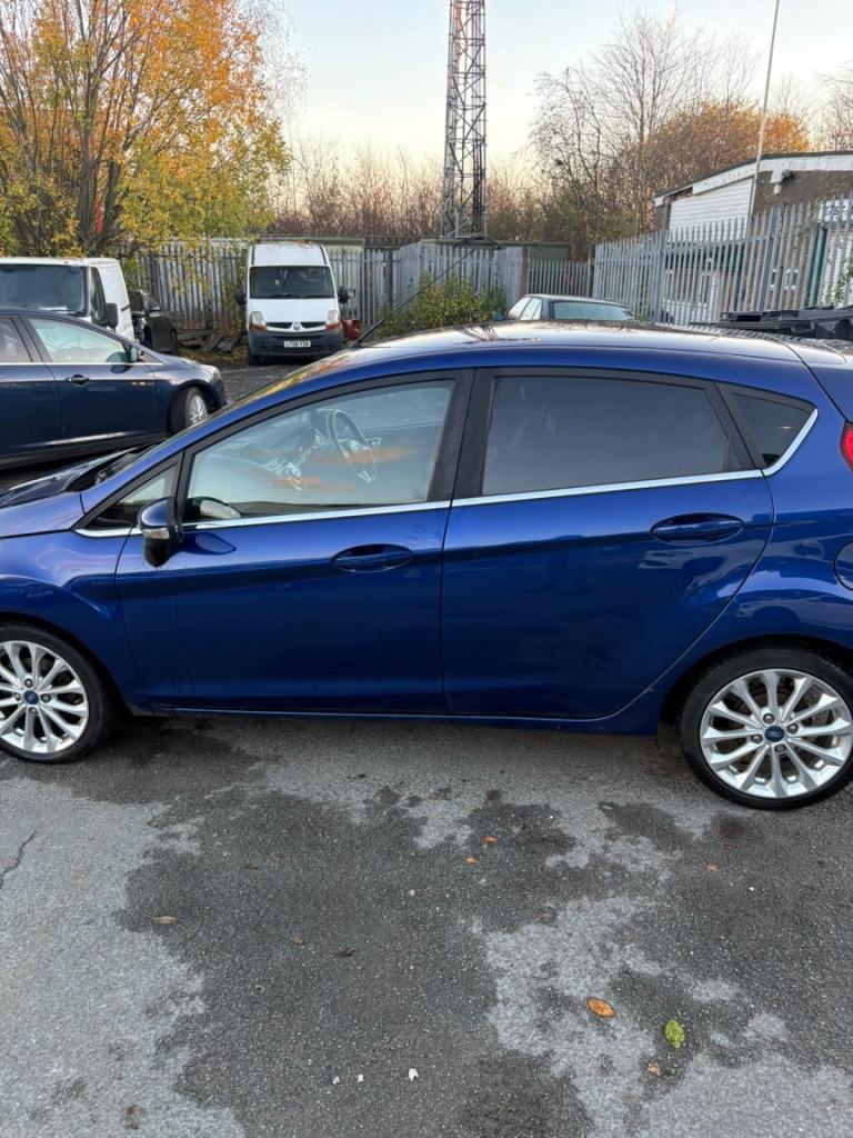 FORD FIESTA 1.0 T EcoBoost Titanium X 2015