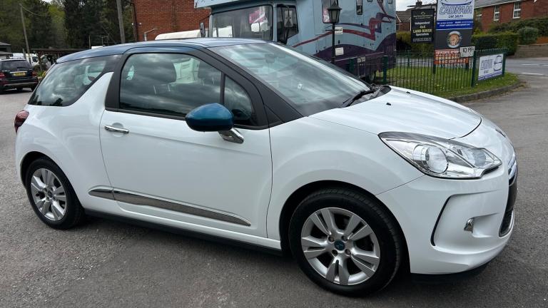 2015 Citroen DS3 1.2 PureTech DSign Plus Hatchback 3dr Petrol Manual Euro 5 (82