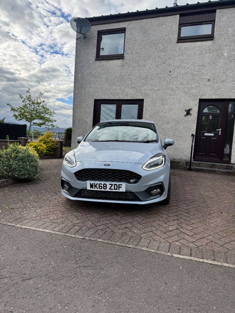 Ford, FIESTA, Hatchback, 2018, Manual, 1498 (cc), 5 doors