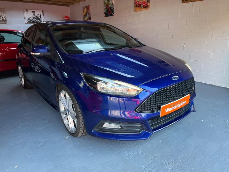 2015 Ford Focus 2.0T EcoBoost ST-2+timing chain service  HATCHBACK Petrol Manual