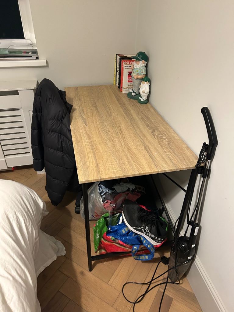 120cm Desk – Oak Effect Top with Black Frame