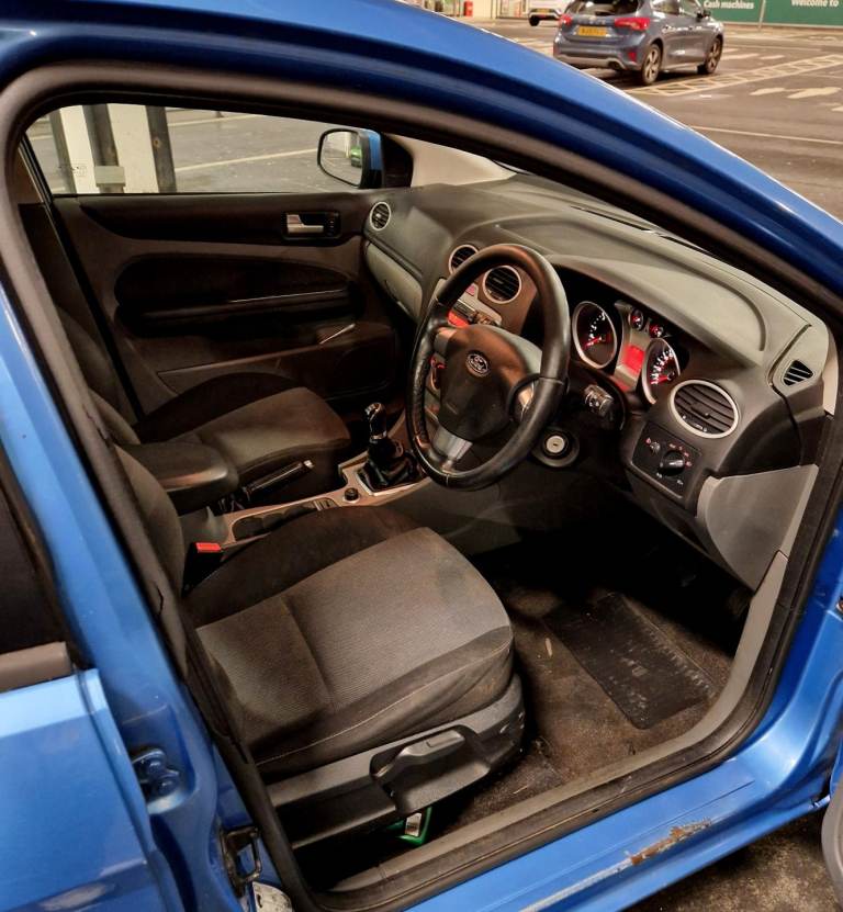 Ford Focus Zetec TDCI, 2010, 1.6 Diesel, Plenty MOT, Cheap Runabout, BARGAIN! 