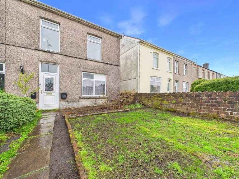 2 Bed Semi-Detached House With Garden For Sale In Llansamlet, Wales